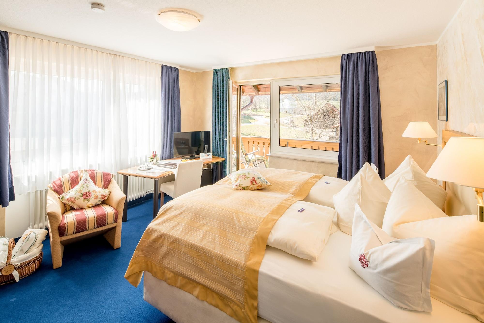 Hotel Krone Igelsberg 弗罗伊登施塔特 外观 照片